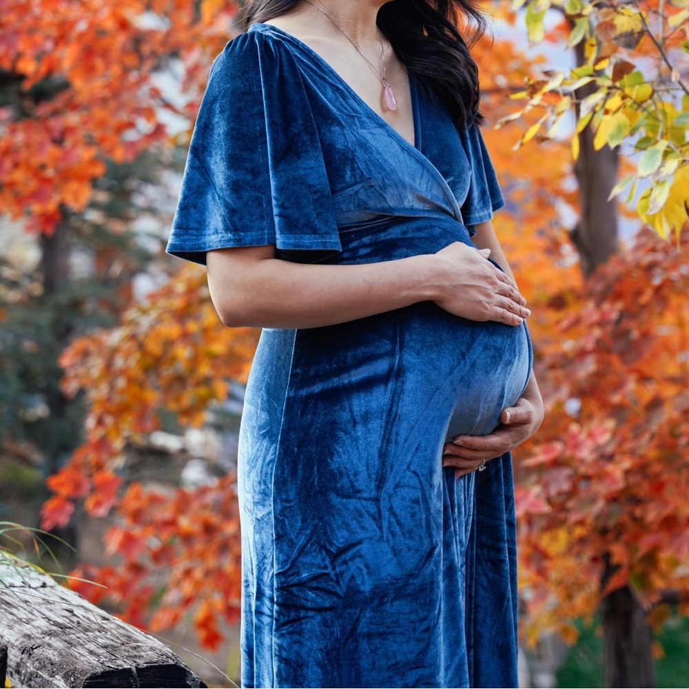 Baltic Born Meghan Velvet Maternity Maxi Wrap Dress in Deep Blue Size Small S